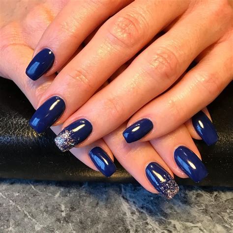 navy blue nail art designs.